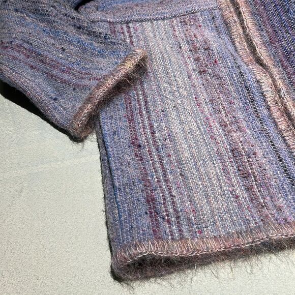 One of a Kind vintage Hand Knit Wool mixture cardigan, sweater Size M - Picture 4 of 10